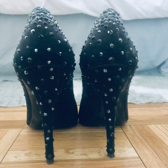 Stuart Weitzman Crystal/Black Stilettos - Picture 3 of 5